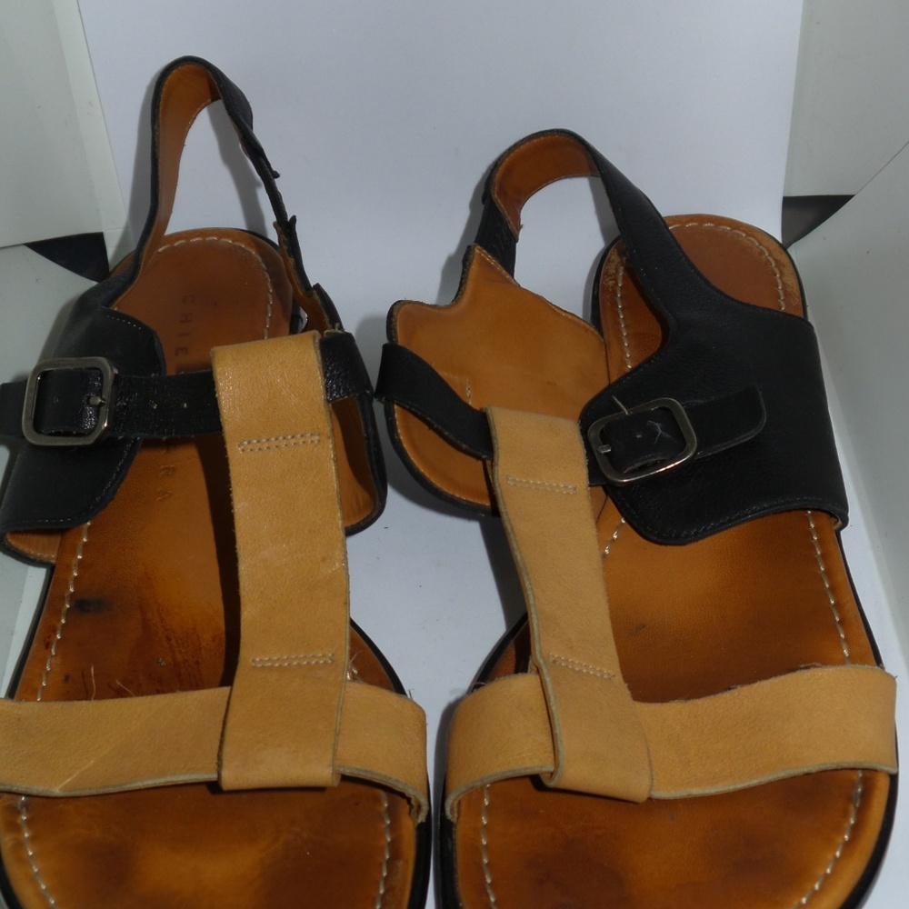 Chie Mihara Black and Tan Sandal US 9 EUR 40